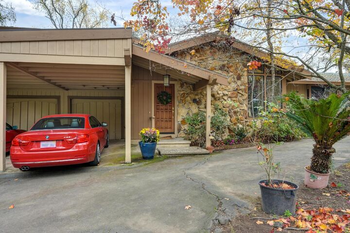 Property Photo: 7125 Morningside Drive CA 95746