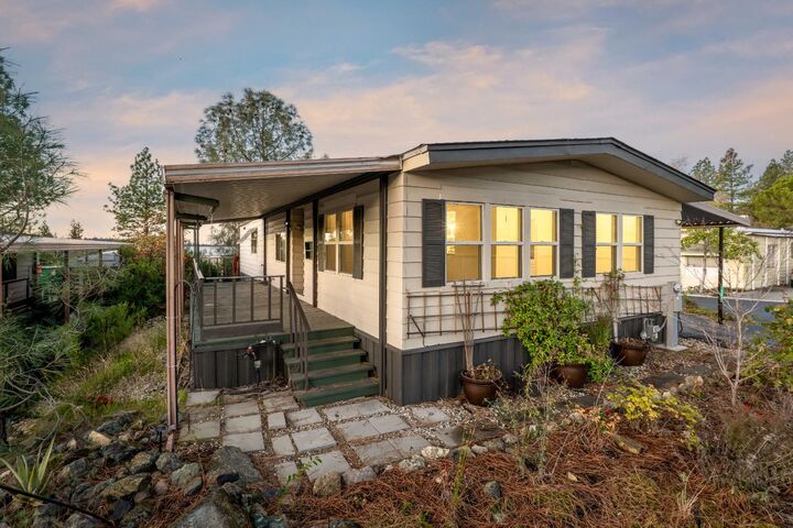Property Photo: 451 Holly Drive CA 95945