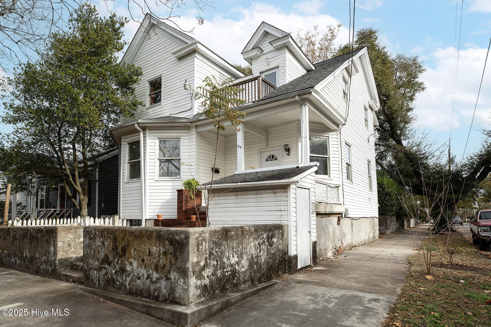 Property Photo:  129 S 8th Street  NC 28401 