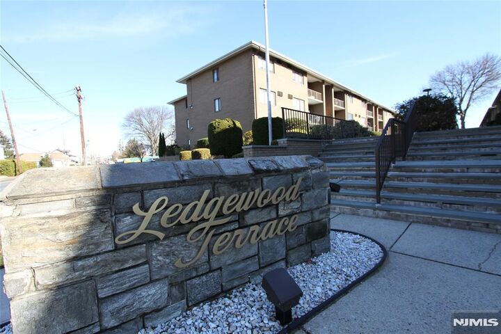 462 A Liberty Street 202  Little Ferry NJ 07643 photo