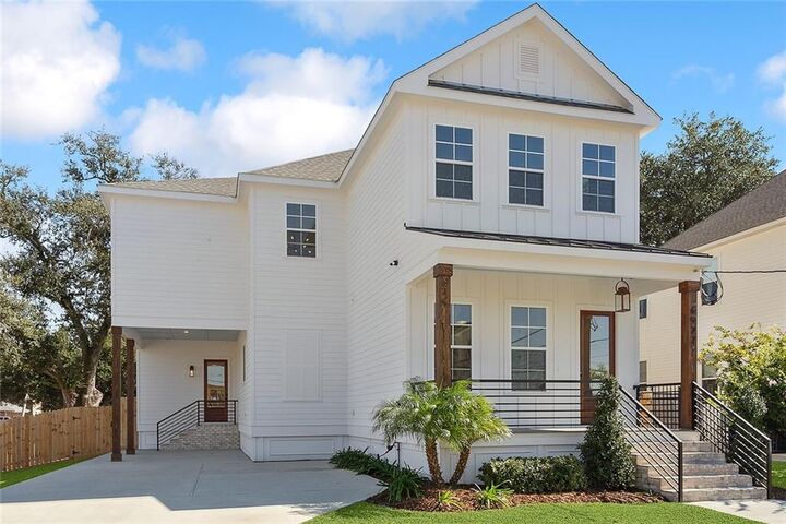 Property Photo:  6927 Bellaire Drive  LA 70124 