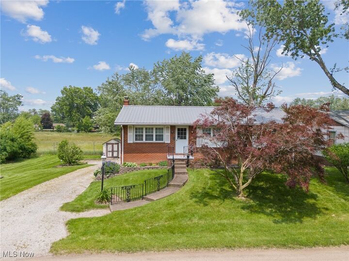 Property Photo: 1701 42nd Street NW OH 44709