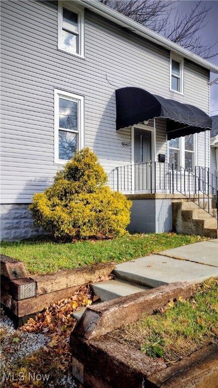 Property Photo: 1867 Triplett Boulevard OH 44312