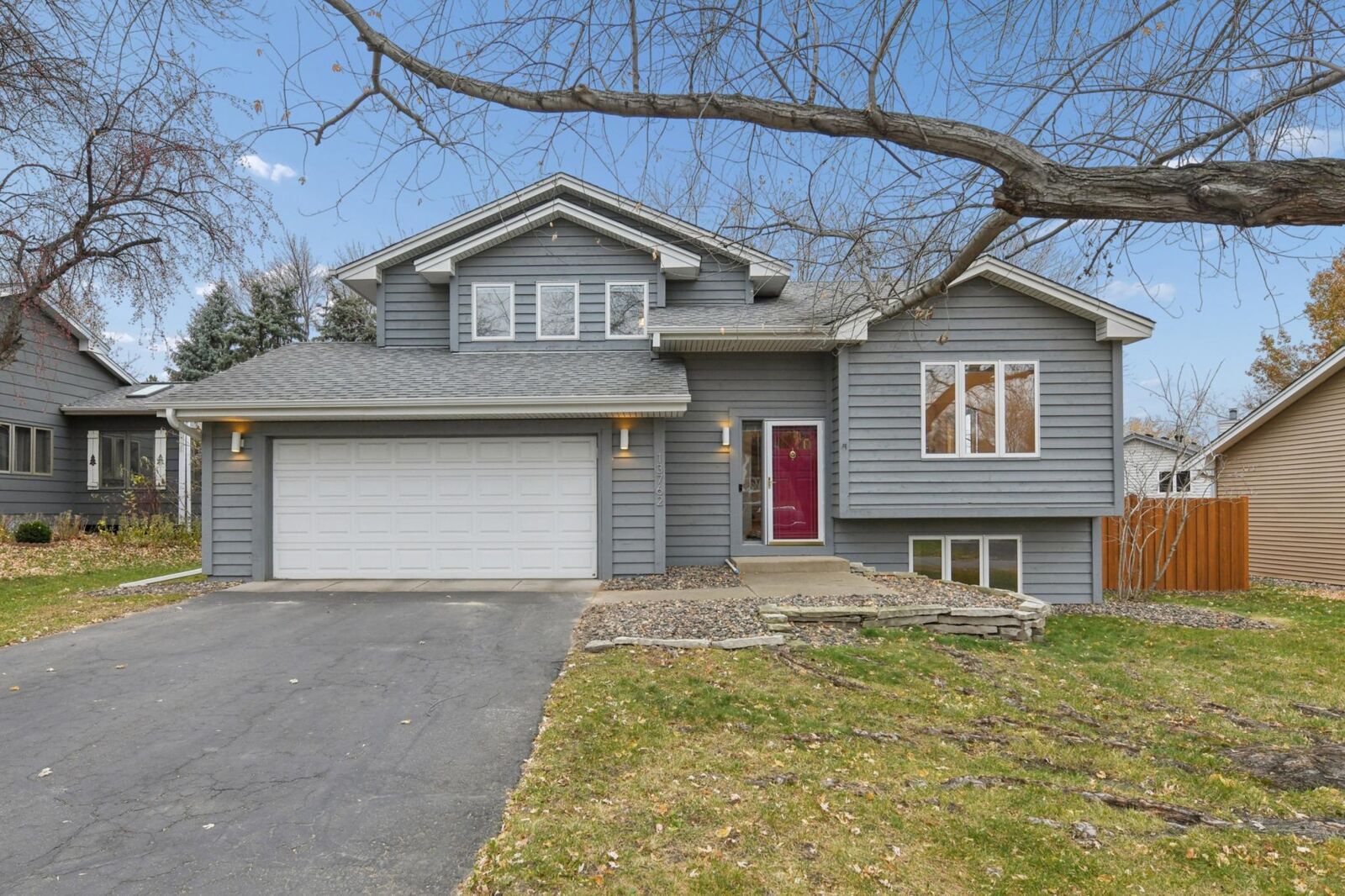 Property Photo:  13762 Carmody Drive  MN 55347 