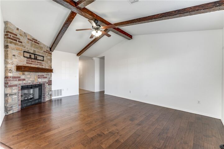 Property Photo:  804 Tyler Street  AR 72719 