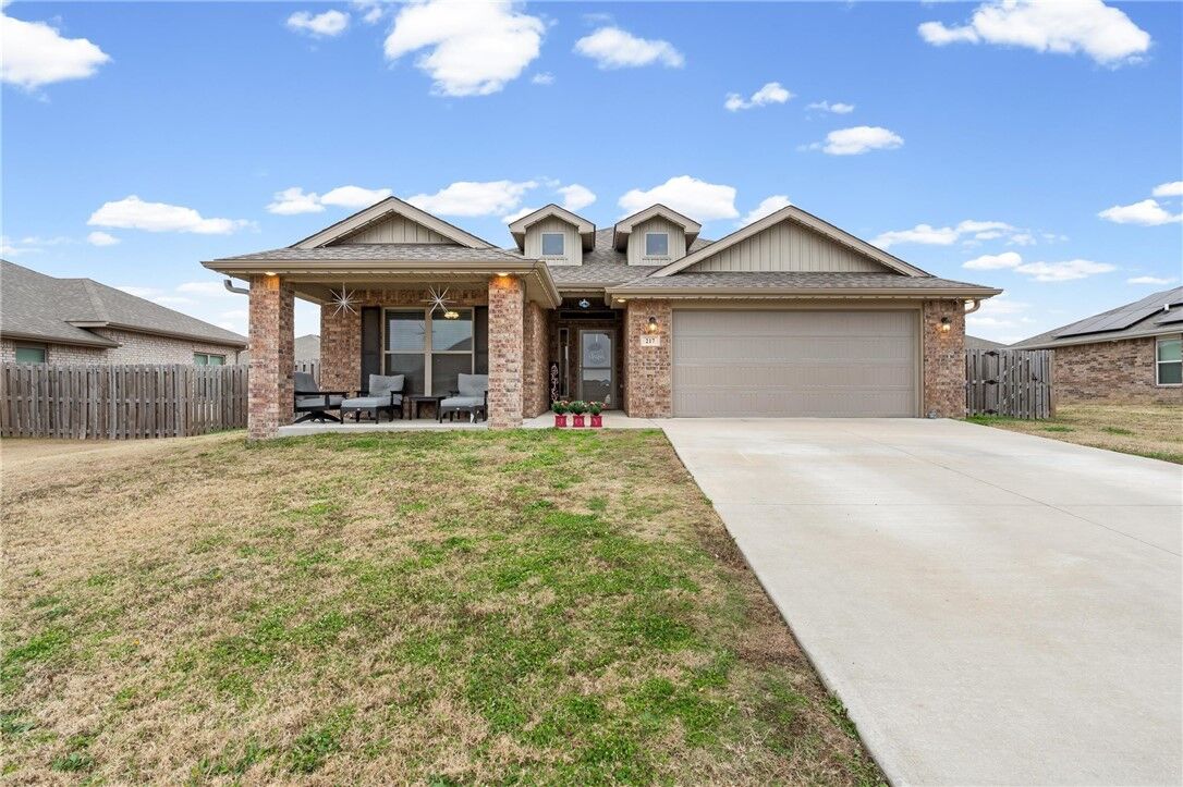 Property Photo: 217 Post Oak Avenue AR 72734