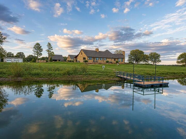 Property Photo:  27280 N County Road 3250  OK 73098 