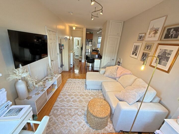 Property Photo: 75 Burbank St 502 MA 02115