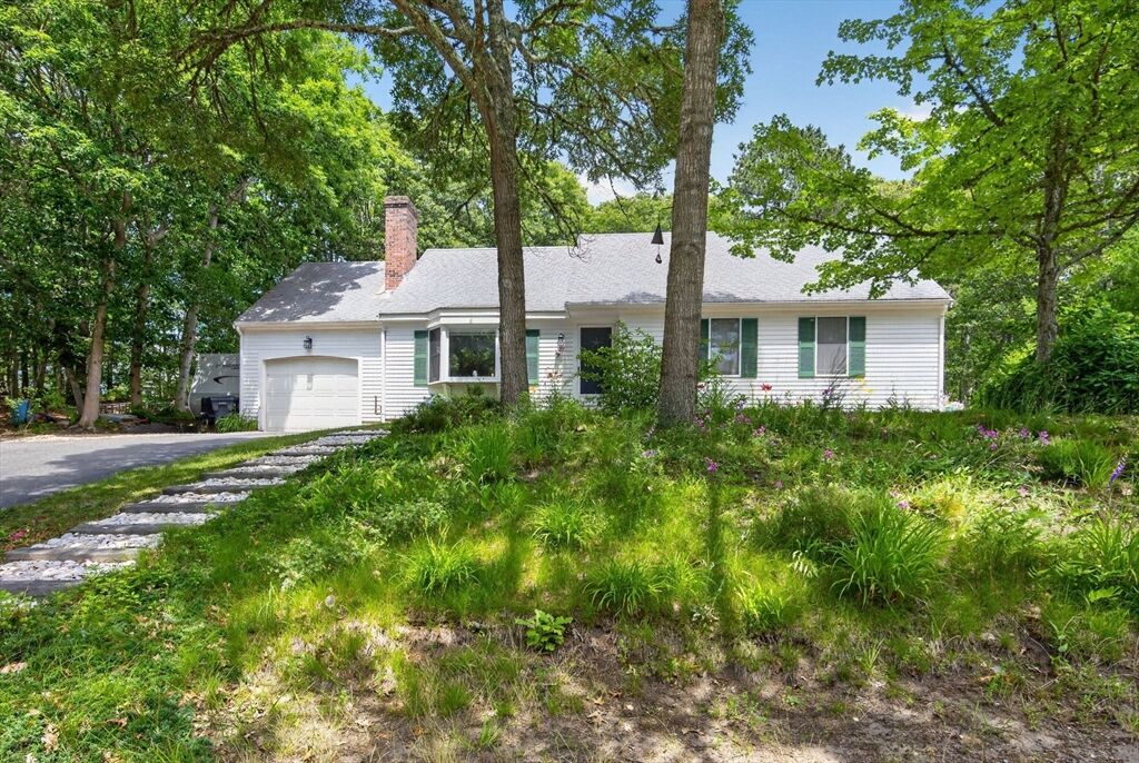 Property Photo:  33 Duck Marsh Ln  MA 02633 