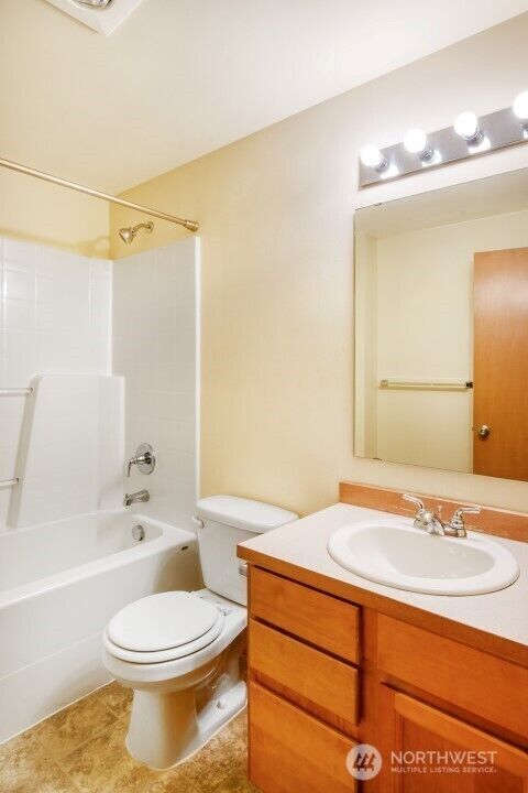 Property Photo:  3104  72nd Avenue NE  WA 98270 