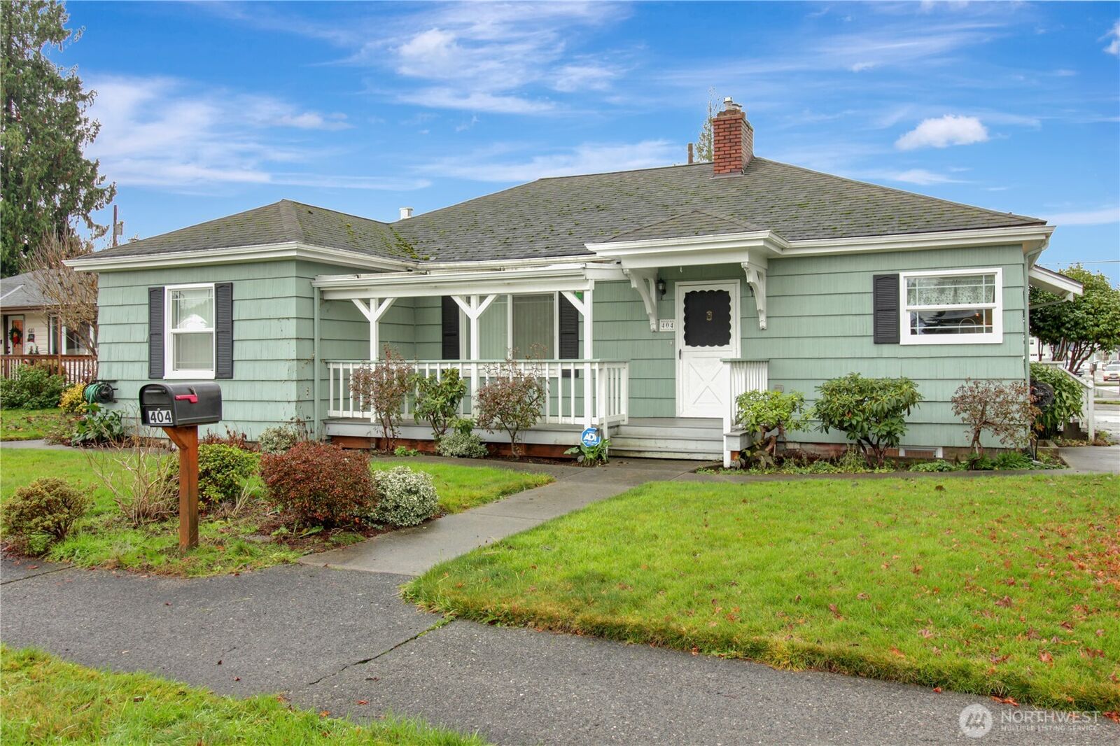 Property Photo: 404 S Macleod Avenue WA 98223