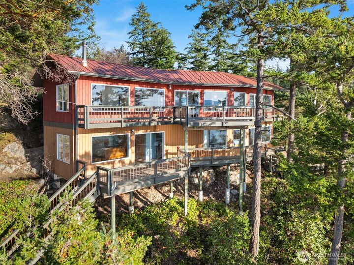 Property Photo:  7782  Cypress Way  WA 98221 