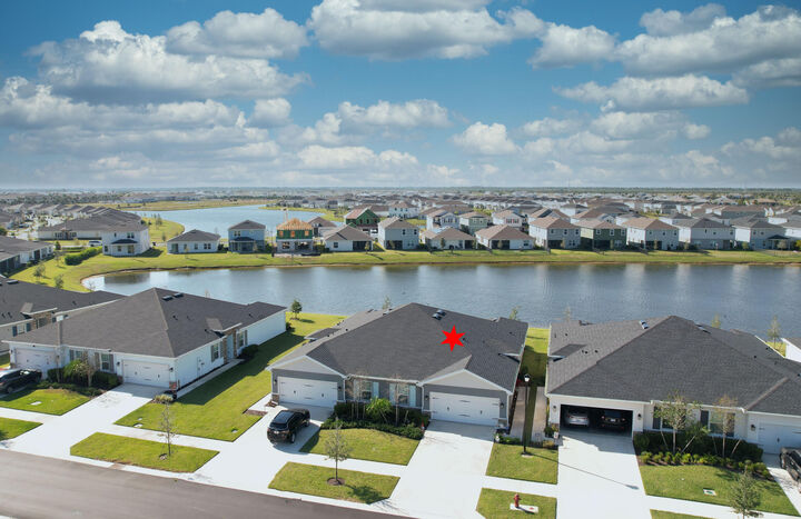 Property Photo:  9400 SW Libertas Way  FL 34987 