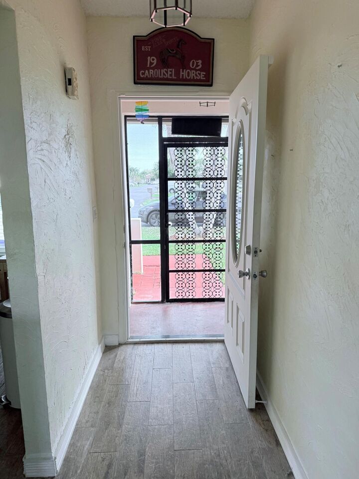 Property Photo: 15548 Bottlebrush Circle FL 33484