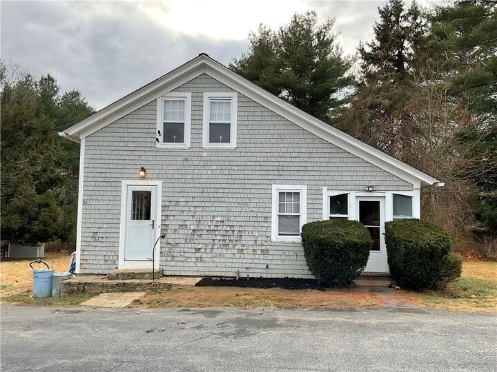 Property Photo: 922 Plainfield Pike RI 02857