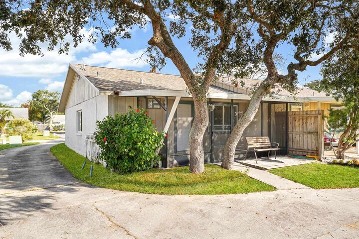 Property Photo: 127 Rio Del Mar #C FL 32080