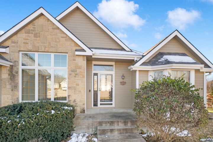 Property Photo: 7929 SW 28th St KS 66614