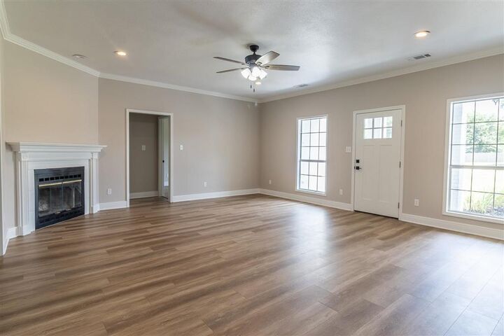 Property Photo: 2720 Twin Oaks Road LA 70663