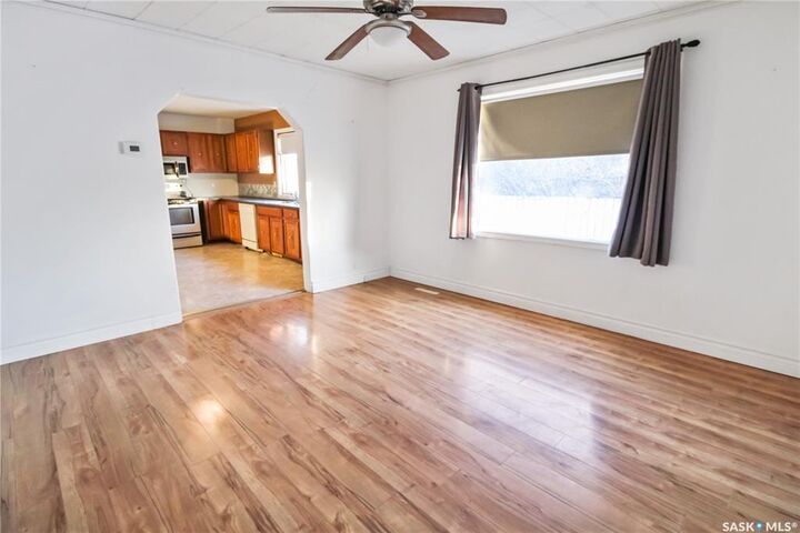 Property Photo: 365 3rd Avenue NE SK S9H 2G8