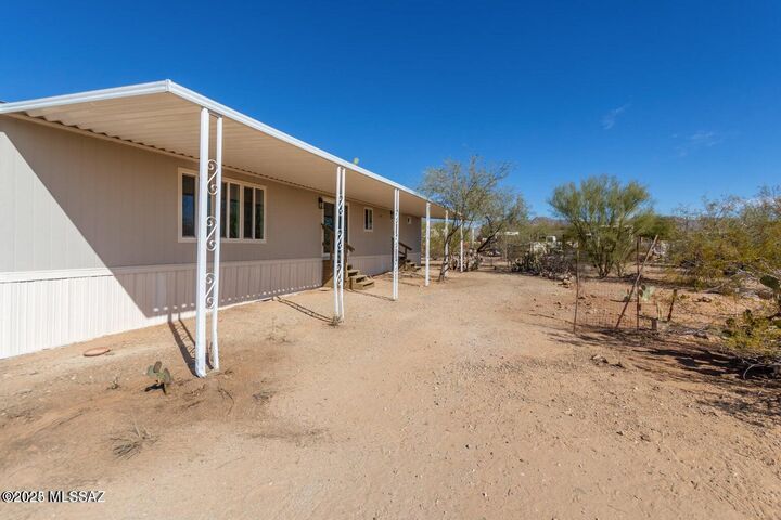 Property Photo:  2125 S Calle Pomo  AZ 85735 