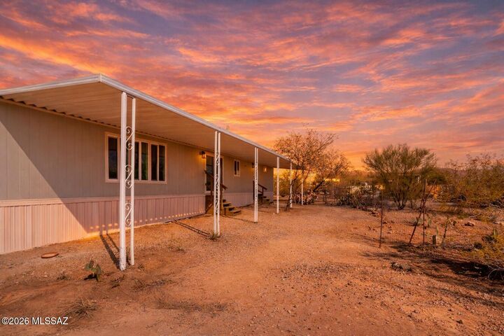 Property Photo: 2125 S Calle Pomo AZ 85735