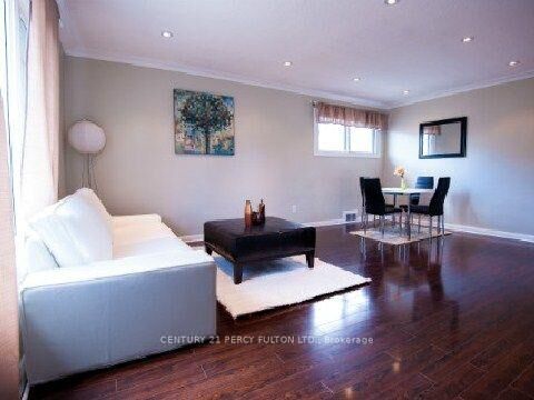 Property Photo:  50 Kilgreggan Crescent  ON M1J 1S5 