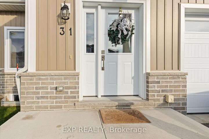 Property Photo: 744 Nelson Street W 31 ON N0A 1N0