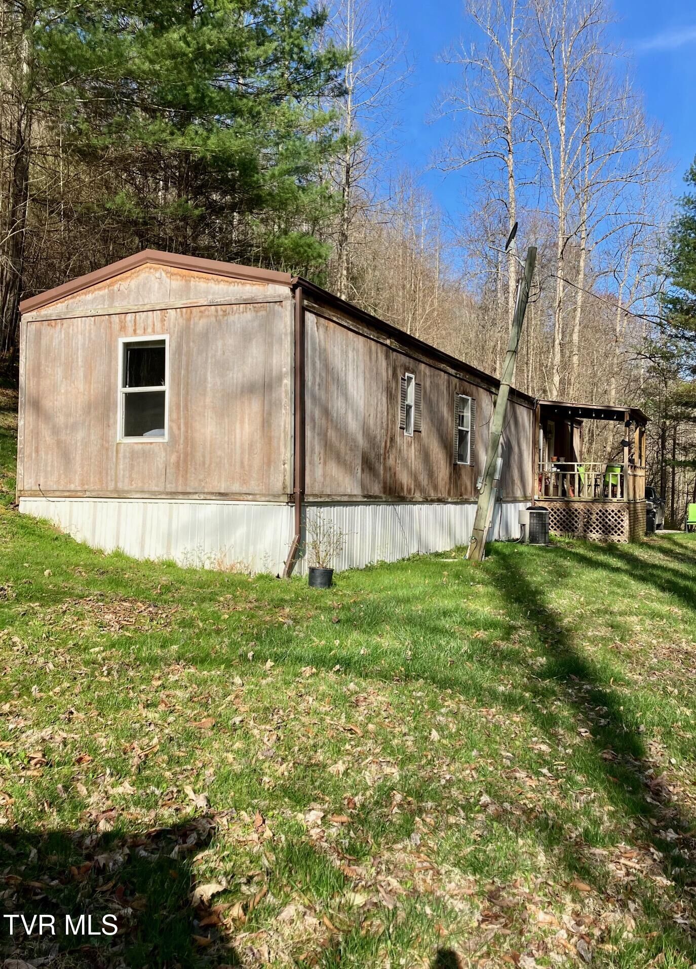 Property Photo: 4127 Middlebrook Way VA 24283