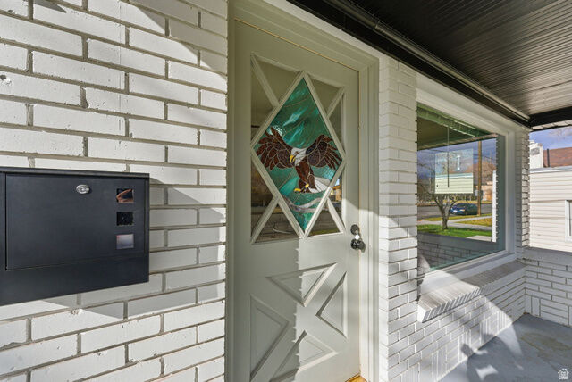 Property Photo: 2754 S 300 E UT 84115