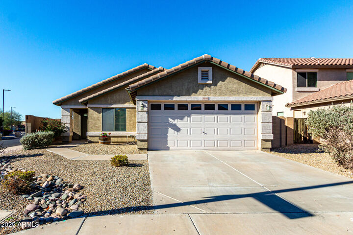 Property Photo:  3040 S 257th Drive  AZ 85326 