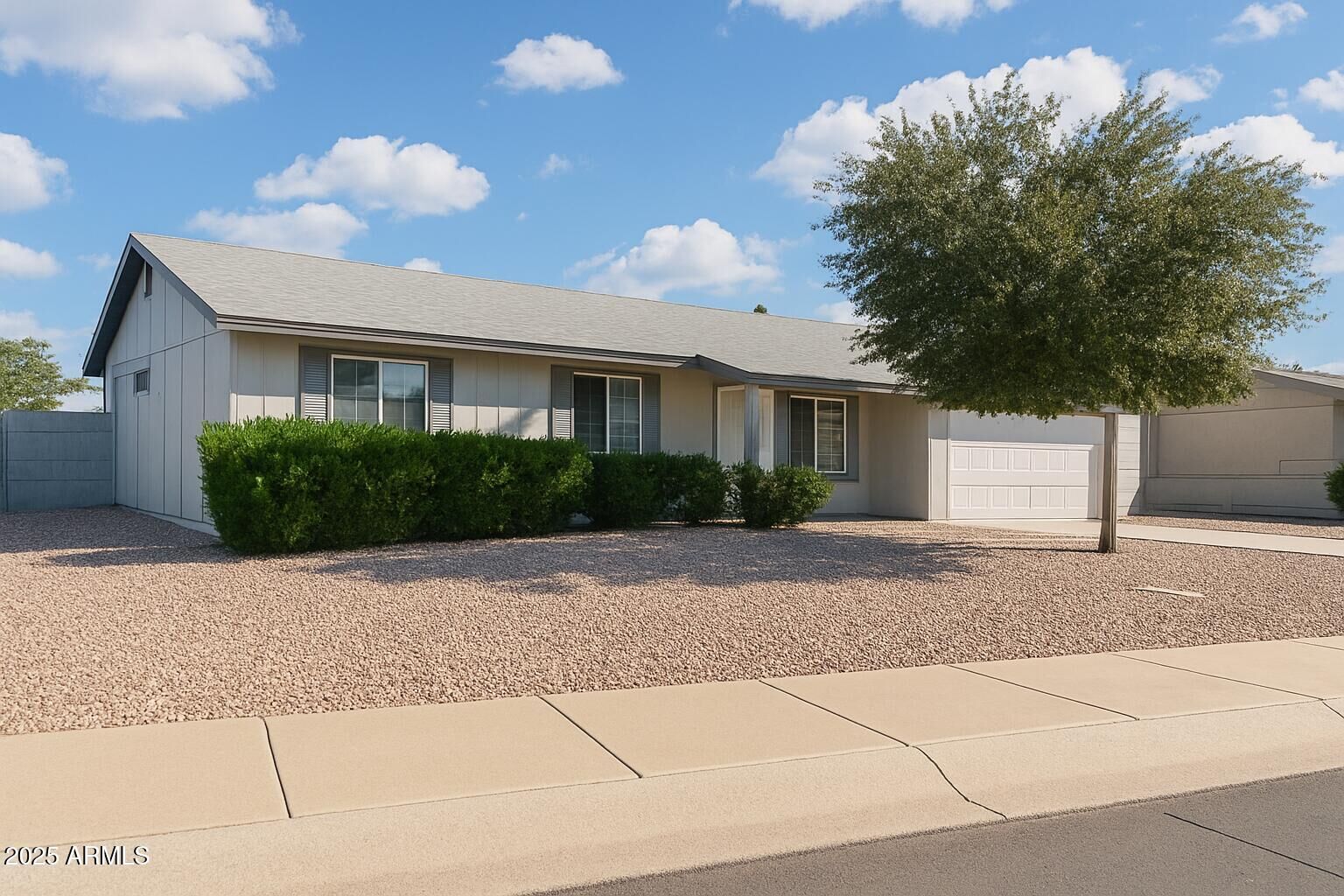Property Photo:  513 W El Prado Road  AZ 85225 