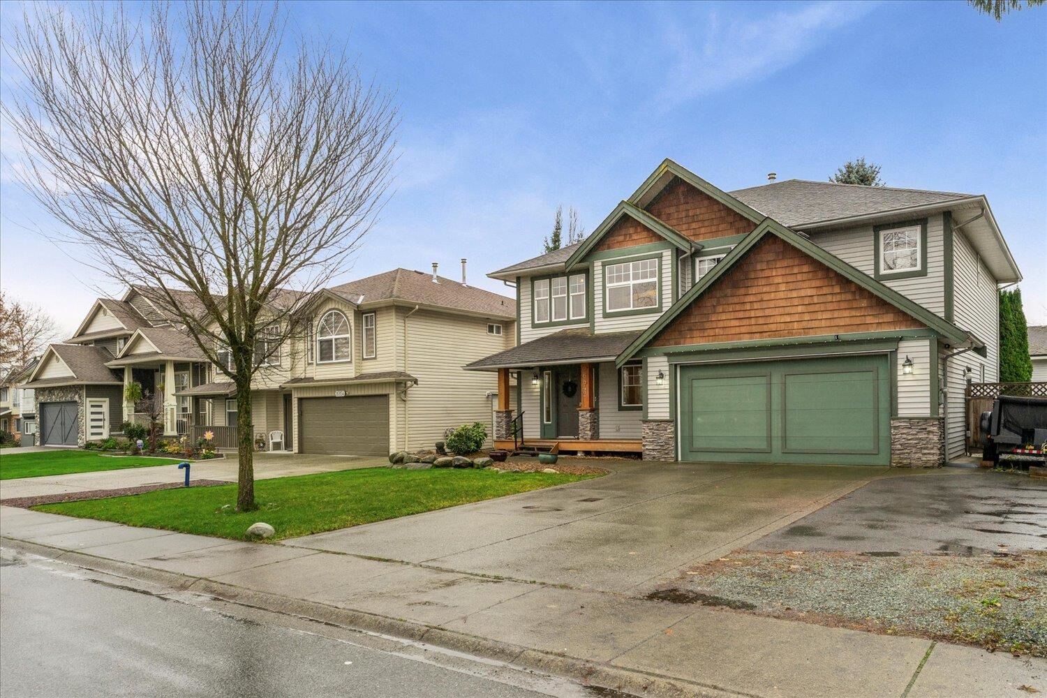 Property Photo: 26842 27 Avenue BC V4W 3E6