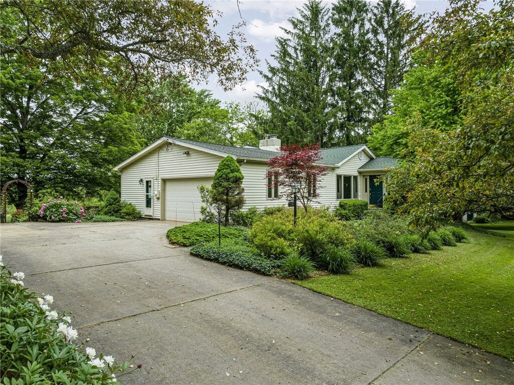 Property Photo:  34 Benson Road  NY 13068 