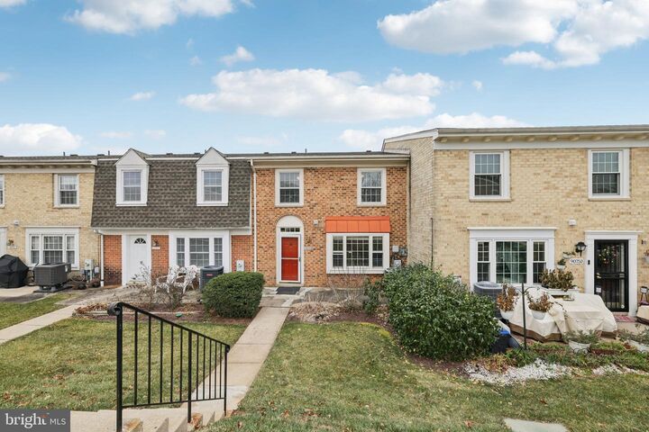 9075 N Laurel Road E  Laurel MD 20723 photo