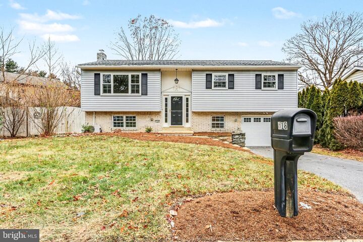 518 Big Bend Road  Lancaster PA 17603 photo