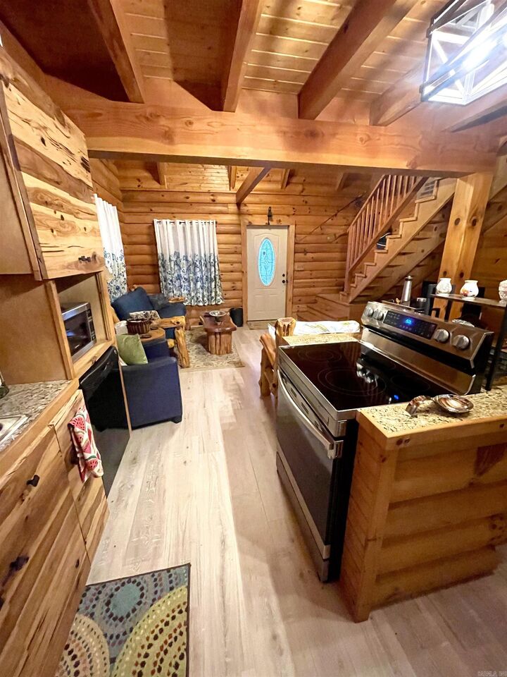 Property Photo:  6 Holley Rd.  AR 72044 