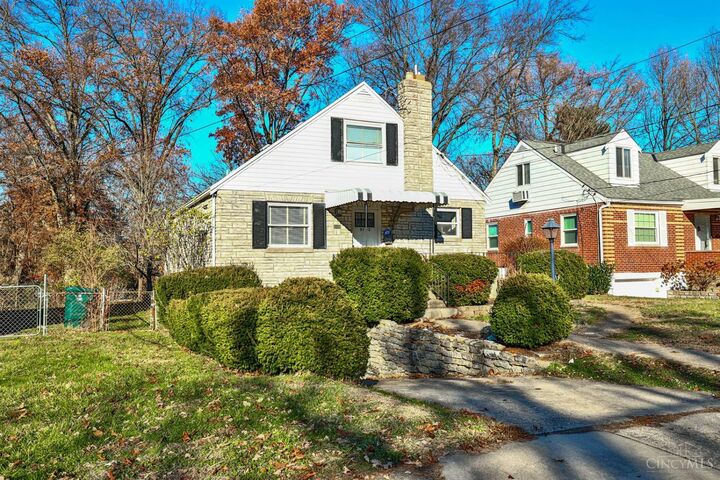 Property Photo: 5152 Highview Drive OH 45238