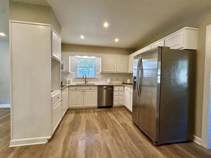 Property Photo: 258 NW Briarwood Circle FL 32548