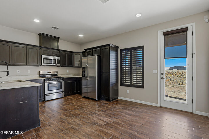 Property Photo: 2508 Eastern Sky Street TX 79928