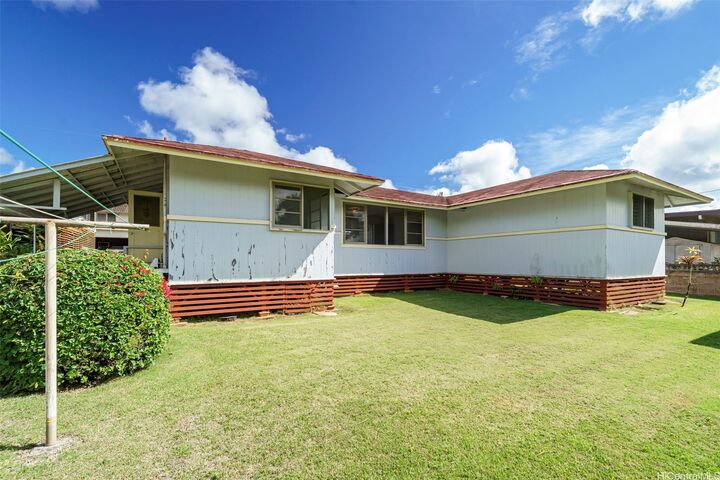 Property Photo: 11 Nanea Avenue HI 96786