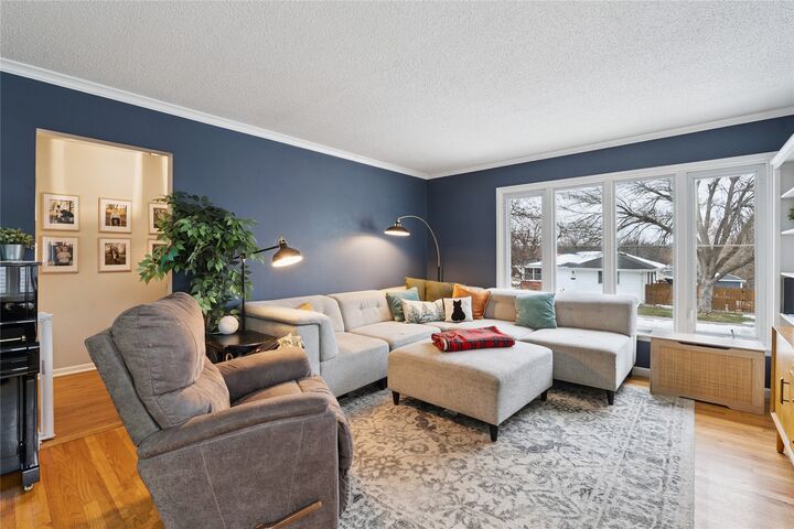 2816 Giles Street  West Des Moines IA 50265 photo