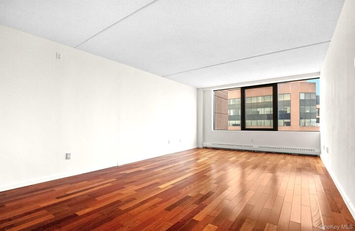 Property Photo: 4 Martine Avenue 1619 NY 10606