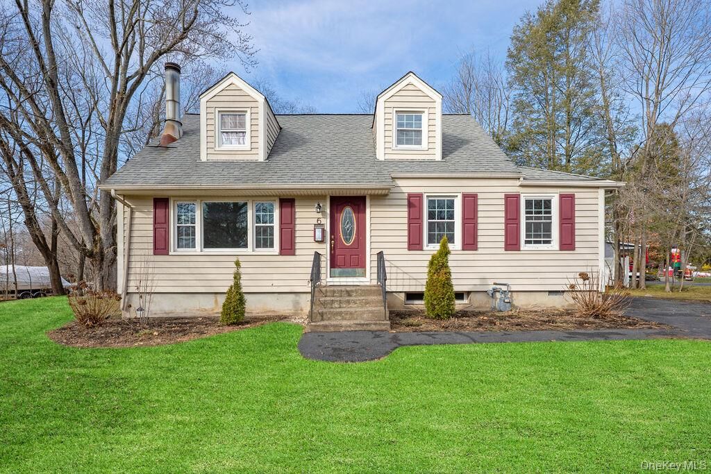 Property Photo: 6 Cobble Place NY 10913