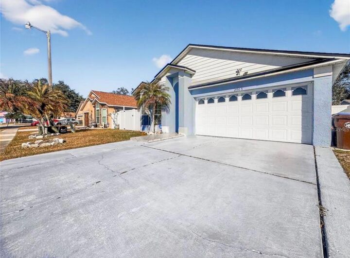 Property Photo: 2905 Colleen Circle FL 34744