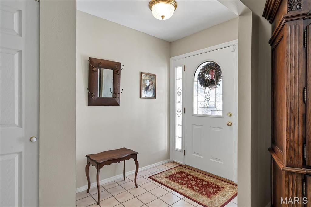 Property Photo: 902 Rusticmanor Circle MO 63011