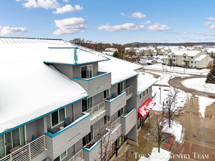 Property Photo:  529 Miller Drive  MI 49417 