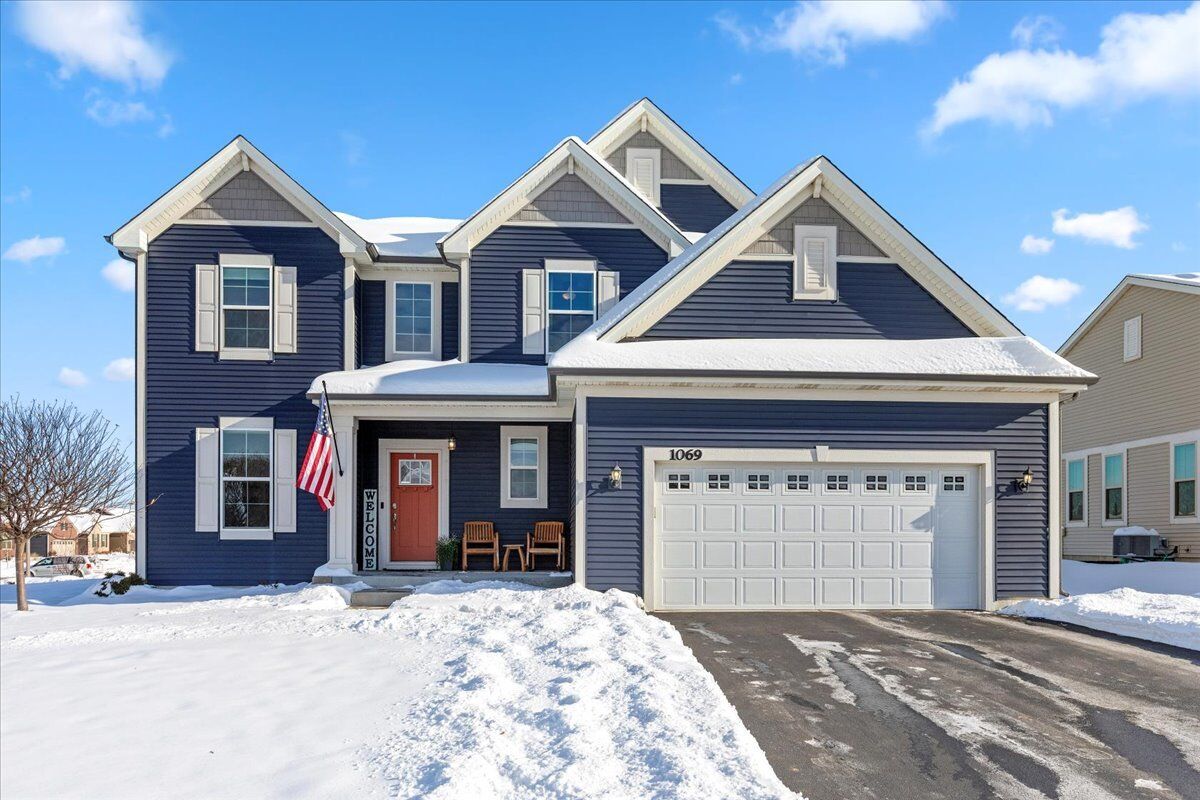 Property Photo:  1069 Ardmoor Drive  IL 60012 