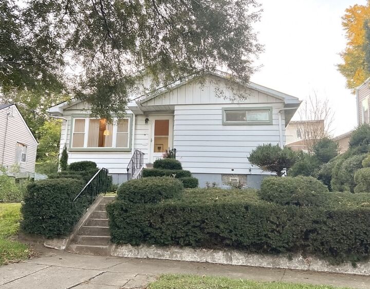Property Photo:  12620 Irving Avenue  IL 60406 