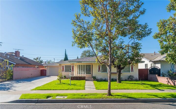 Property Photo: 1241 S Walnut CA 92802