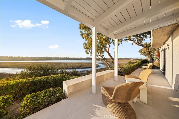 Property Photo:  2427 Vista Nobleza  CA 92660 